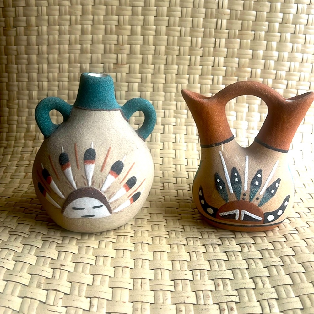 DECORATIVE SOUTHWEST POTTERY VASES DECOR (2) BEIGE, GREEN BROWN